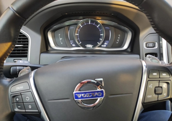 Volvo XC 60 cena 86900 przebieg: 144000, rok produkcji 2016 z Iława małe 106